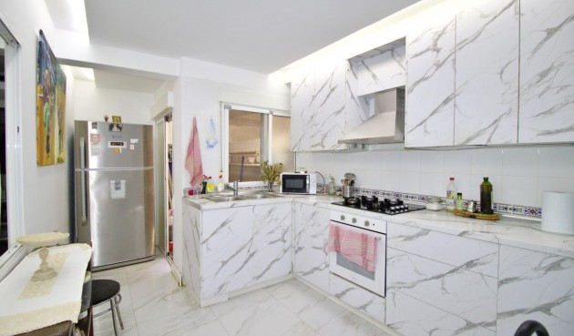 Brukt - Apartment -
Elche - Plaza Crevillente-juzgados