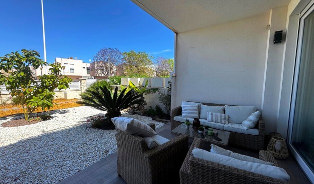 Brukt - Apartment -
Torrevieja - Torreta Florida