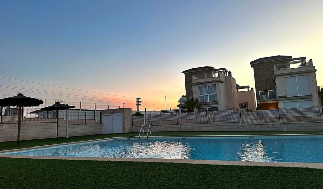 Brukt - Apartment -
Torrevieja - Torreta Florida