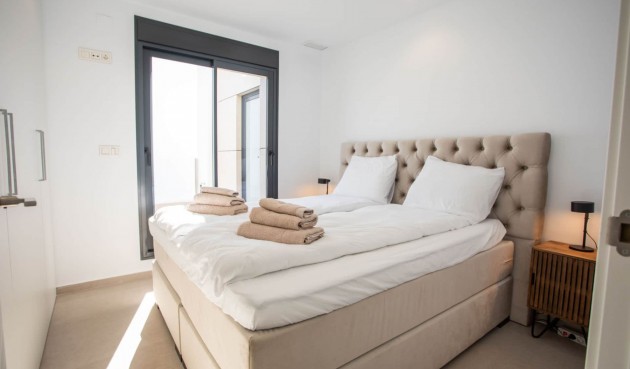 Resale - Villa -
Dolores - Costa Blanca