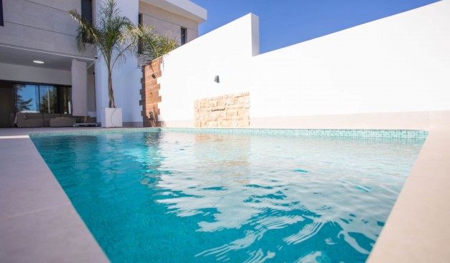 Resale - Villa -
Dolores - Costa Blanca