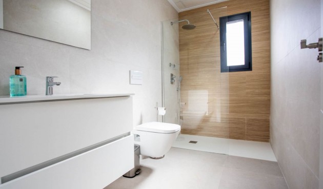 Resale - Villa -
Dolores - Costa Blanca