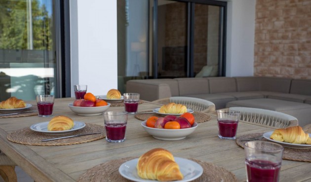 Resale - Villa -
Dolores - Costa Blanca