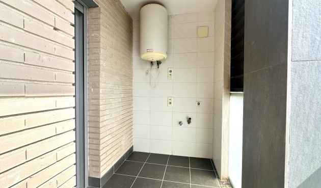 Resale - Apartment -
Torrevieja - Costa Blanca