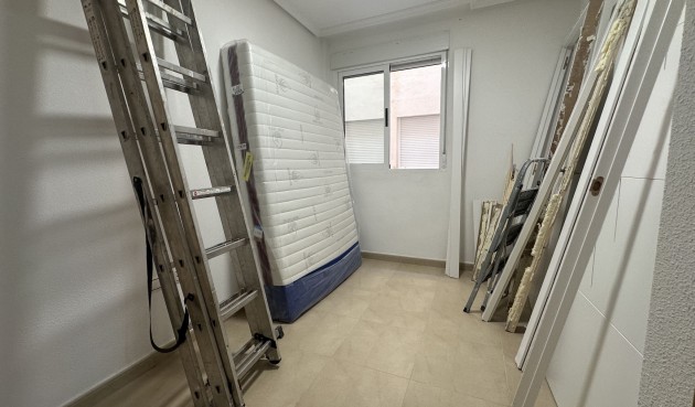 Resale - Apartment -
Torrevieja - Costa Blanca