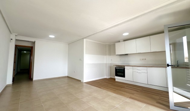 Resale - Apartment -
Torrevieja - Costa Blanca