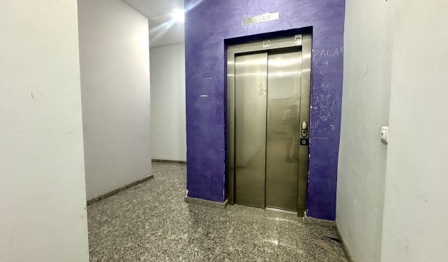 Resale - Apartment -
Torrevieja - Costa Blanca
