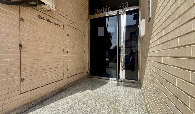 Resale - Apartment -
Torrevieja - Costa Blanca