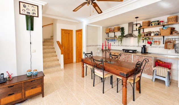 Reventa - Town House -
Alicante - Costa Blanca