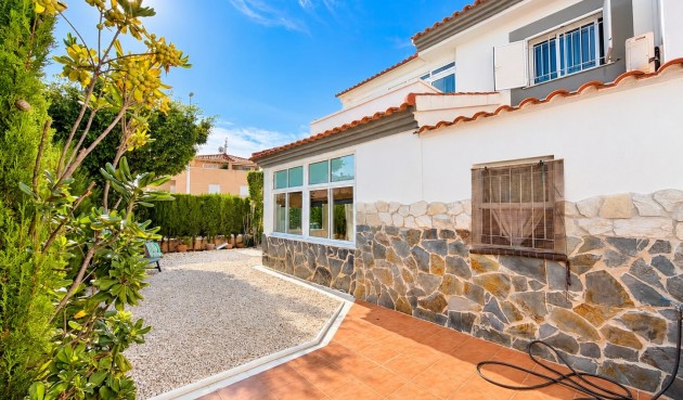 Reventa - Town House -
Alicante - Costa Blanca