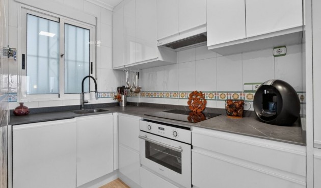 Brukt - Apartment -
Almoradí - Costa Blanca