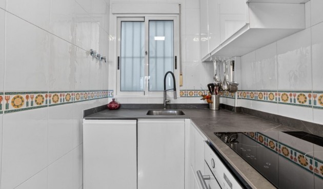 Brukt - Apartment -
Almoradí - Costa Blanca