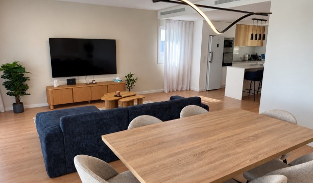 Brukt - Semi Detached -
Finestrat - Costa Blanca