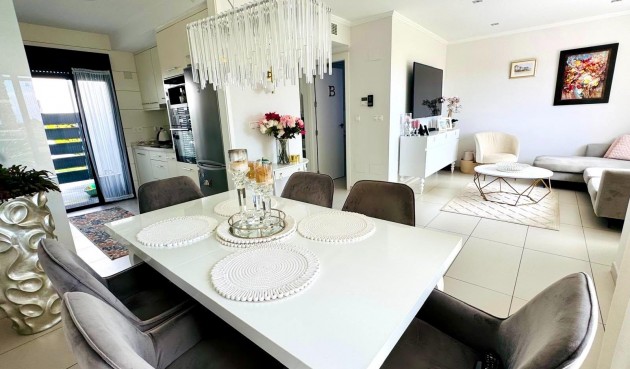 Reventa - Duplex -
Orihuela Costa - Lomas de Cabo Roig