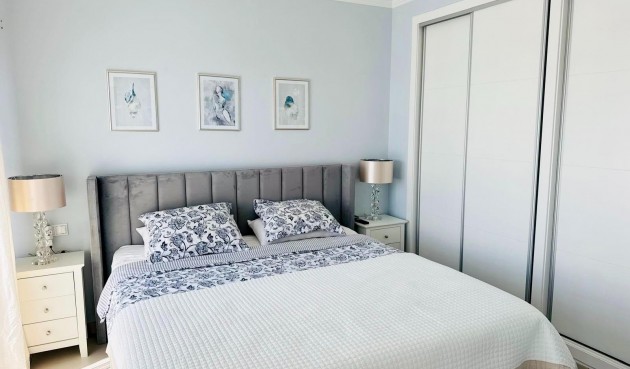 Reventa - Duplex -
Orihuela Costa - Lomas de Cabo Roig