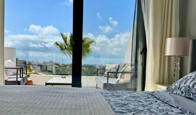 Reventa - Duplex -
Orihuela Costa - Lomas de Cabo Roig