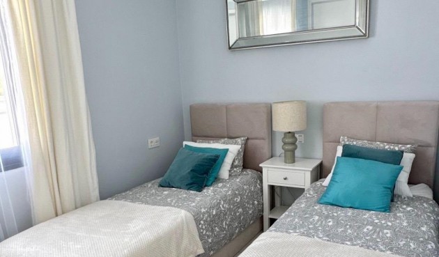 Reventa - Duplex -
Orihuela Costa - Lomas de Cabo Roig