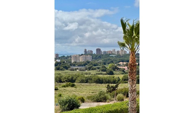 Reventa - Duplex -
Orihuela Costa - Lomas de Cabo Roig
