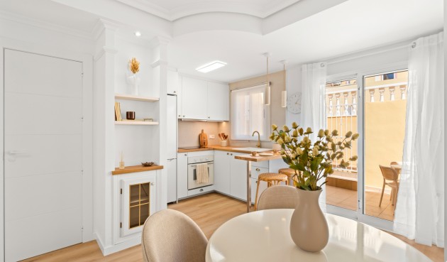 Brukt - Town House -
Villamartin - Costa Blanca