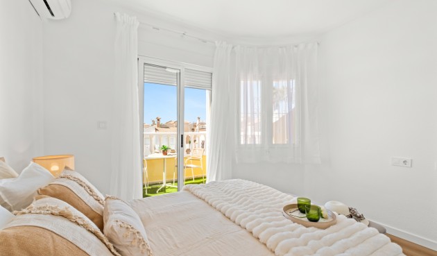 Brukt - Town House -
Villamartin - Costa Blanca