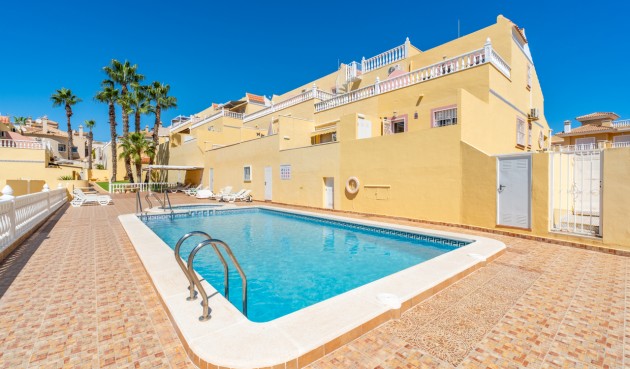 Brukt - Town House -
Villamartin - Costa Blanca