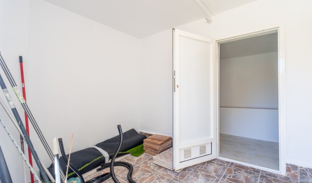 Brukt - Town House -
Villamartin - Costa Blanca