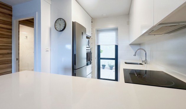 Återförsäljning - Town House -
Villamartin - Costa Blanca