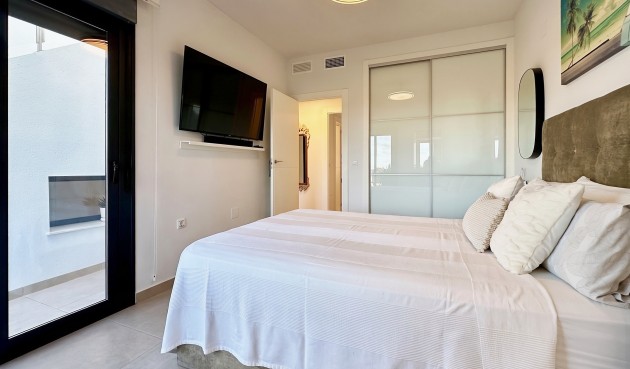 Återförsäljning - Town House -
Villamartin - Costa Blanca
