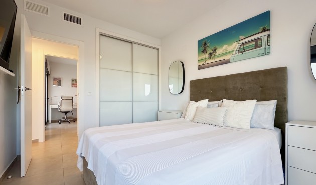 Återförsäljning - Town House -
Villamartin - Costa Blanca