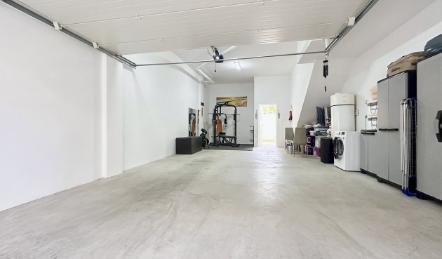 Återförsäljning - Town House -
Villamartin - Costa Blanca