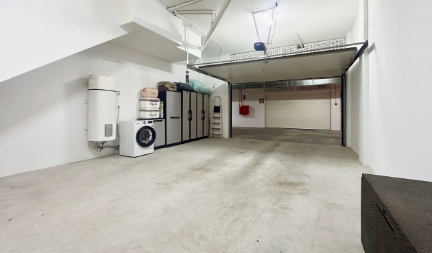 Återförsäljning - Town House -
Villamartin - Costa Blanca