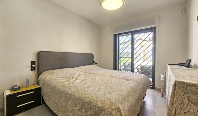 Brukt - Apartment -
Guardamar del Segura - El Raso