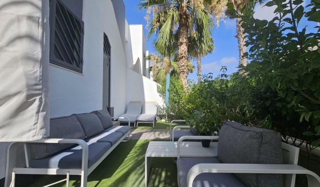 Brukt - Apartment -
Guardamar del Segura - El Raso