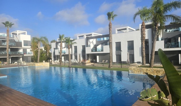 Brukt - Apartment -
Guardamar del Segura - El Raso