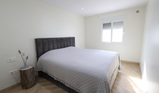 Brukt - Villa -
Torrevieja - Costa Blanca
