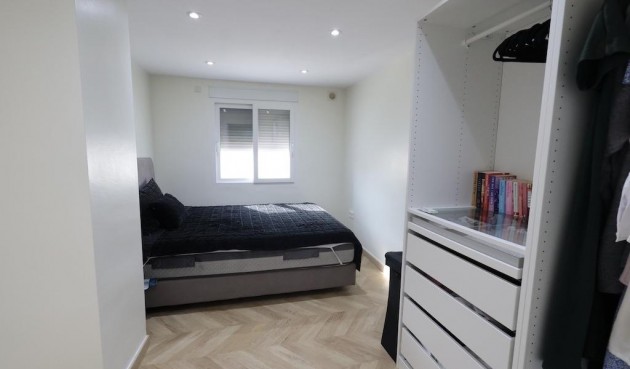 Brukt - Villa -
Torrevieja - Costa Blanca