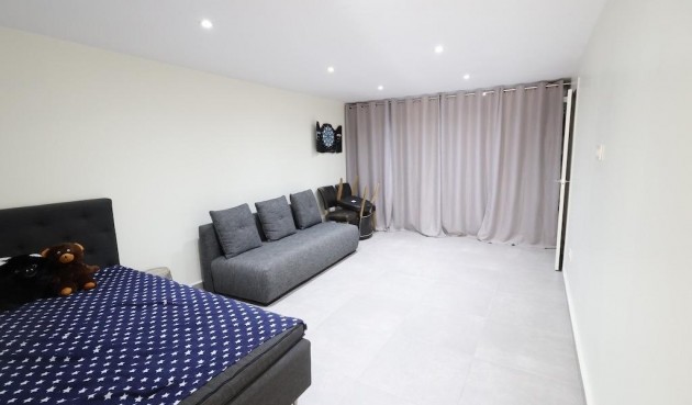Brukt - Villa -
Torrevieja - Costa Blanca