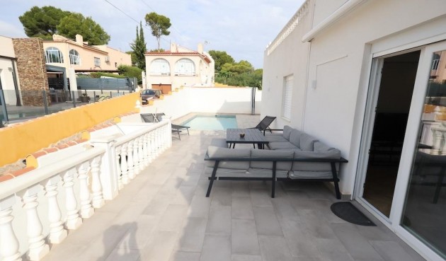 Brukt - Villa -
Torrevieja - Costa Blanca