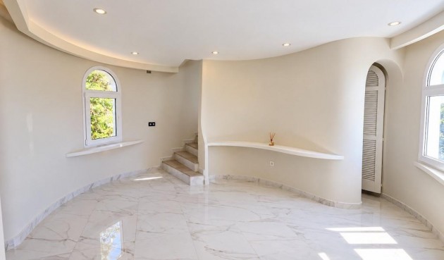 Brukt - Villa -
Altea - Costa Blanca