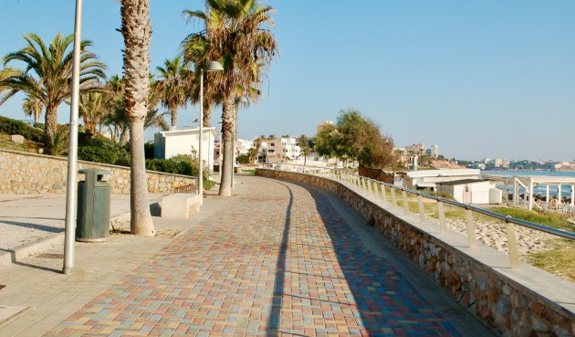 Återförsäljning - Bungalow -
Pilar de la Horadada - Costa Blanca