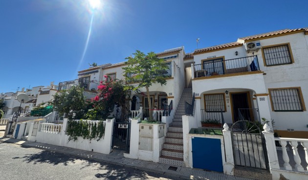 Brukt - Apartment -
Orihuela Costa - Costa Blanca