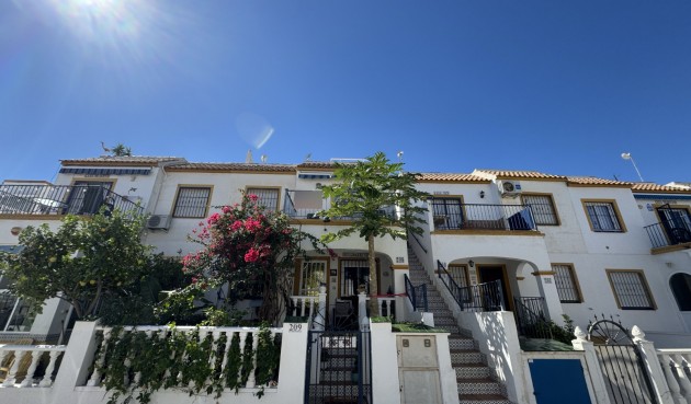 Brukt - Apartment -
Orihuela Costa - Costa Blanca