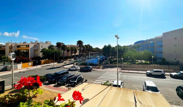 Brukt - Apartment -
Orihuela Costa - Costa Blanca