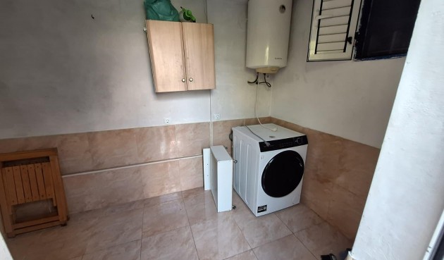 Brukt - Quad House -
Torrevieja - Carrefour