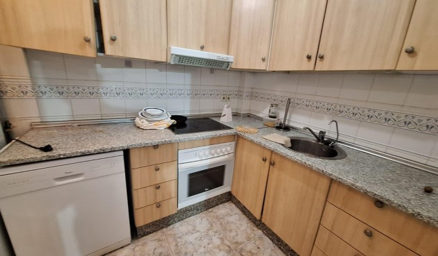 Brukt - Quad House -
Torrevieja - Carrefour
