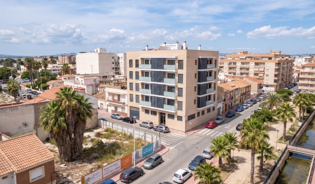 Återförsäljning - Apartment -
Torrevieja - Costa Blanca