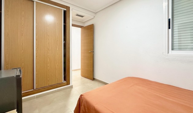 Återförsäljning - Apartment -
Torrevieja - Costa Blanca