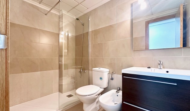 Återförsäljning - Apartment -
Torrevieja - Costa Blanca