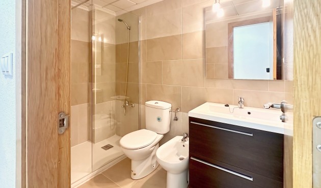 Återförsäljning - Apartment -
Torrevieja - Costa Blanca