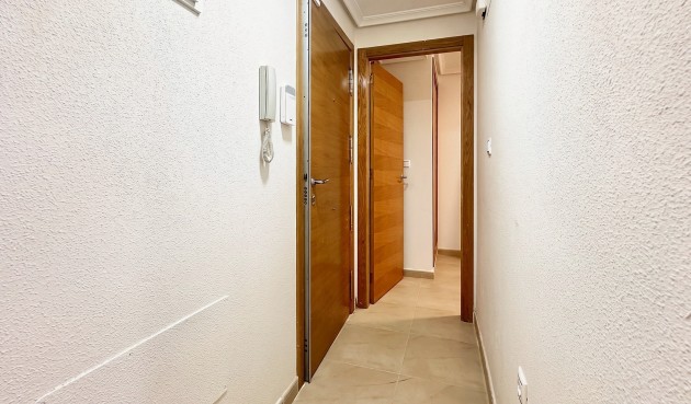 Återförsäljning - Apartment -
Torrevieja - Costa Blanca